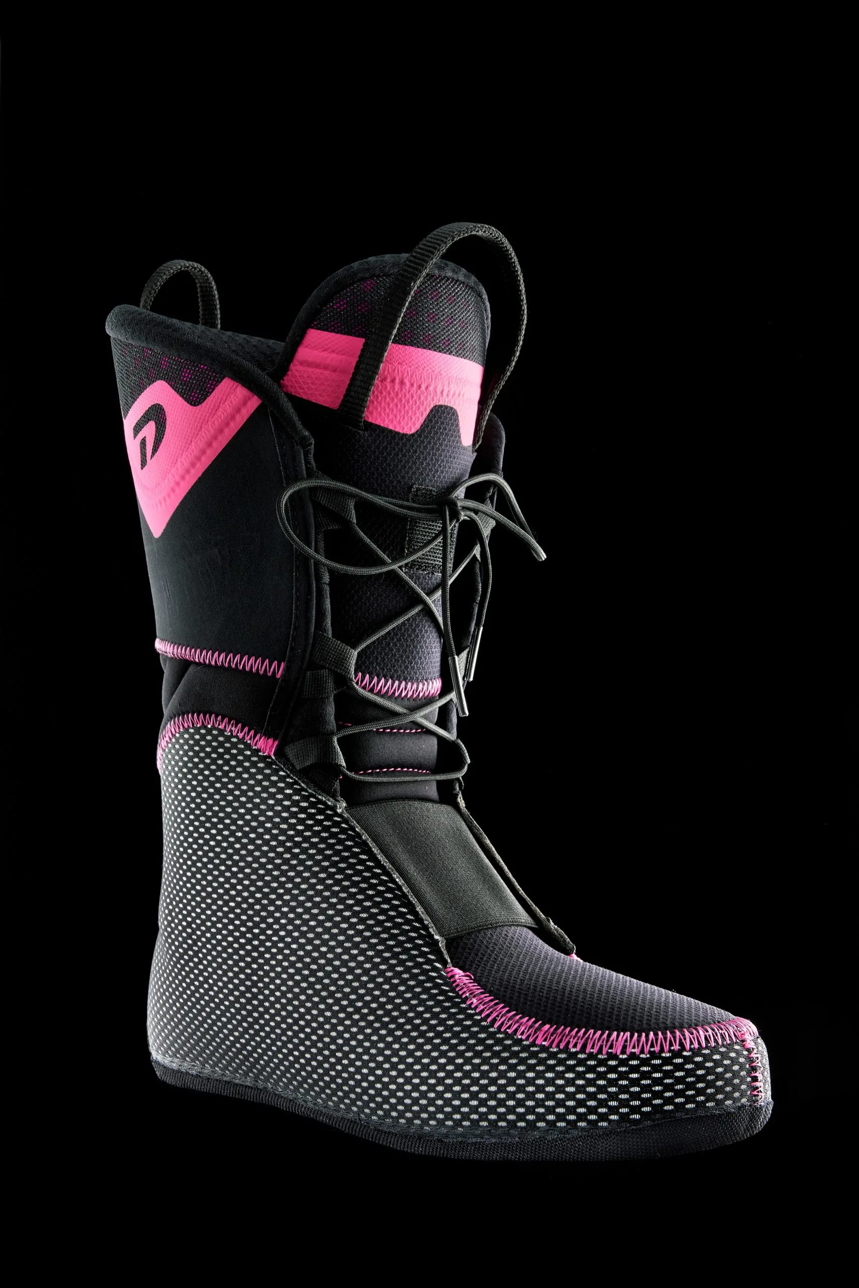 Dalbello Quantum Free 105 Womens Orchid/Black 5 Dalbello Quantum Free 105 Womens Orchid/Black - Image 3